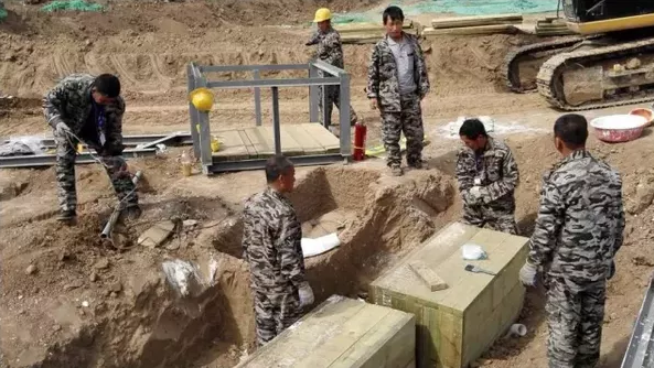 文物迁移?；? style=