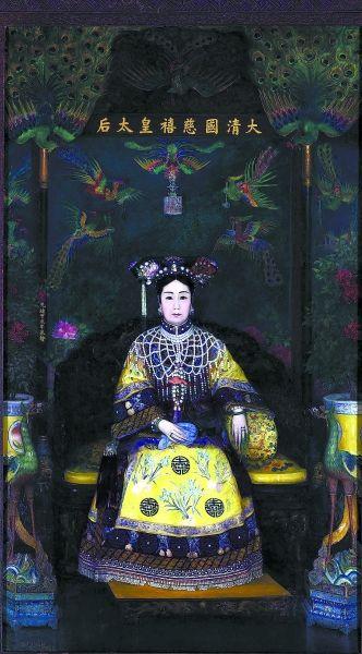 送往圣路易斯博览会的慈禧画像，现藏于美国华盛顿国家博物馆。