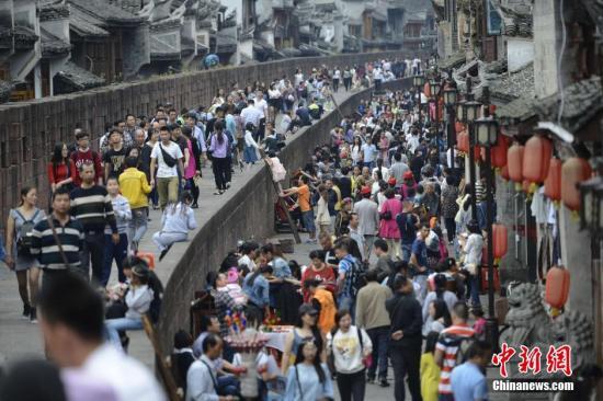 1445750525416378 1445750525416378