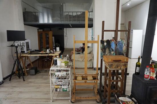 焦捷的绘画工具