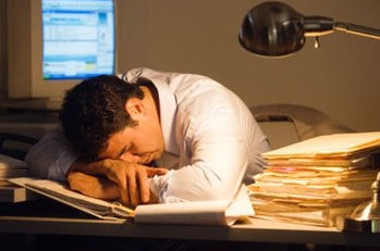 每年过劳死60万2 每年过劳死60万2