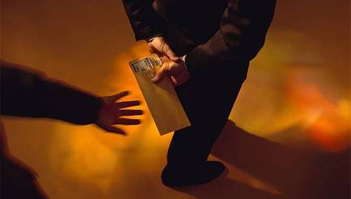 官员12年贪腐敛财之路:拥亿元资产 含300公斤黄金