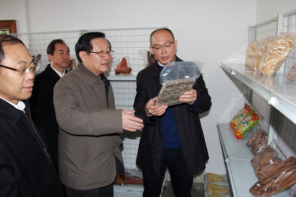 万钢调研农特产品电商平台建设 万钢调研农特产品电商平台建设