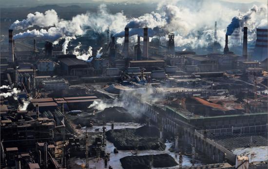 战霾关键局:根本治霾需20年 下降程度肉眼难看出