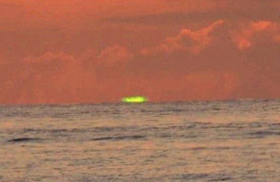 绿色日落 绿色日落