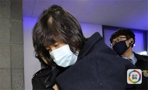 129421687_14828010813801n 129421687_14828010813801n