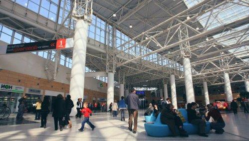 莫斯科遭炸弹威胁电话2 莫斯科遭炸弹威胁电话2