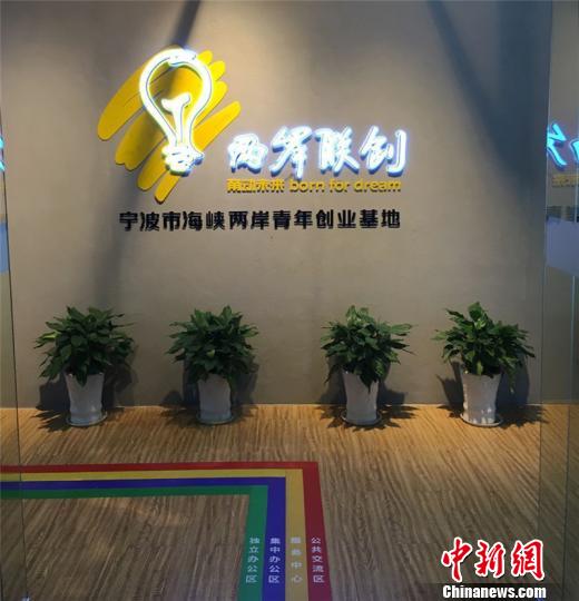 129422071_14828191461571n 129422071_14828191461571n