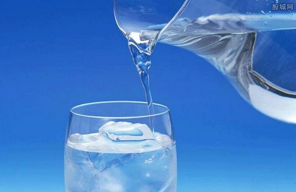 2015120212511738 2015120212511738