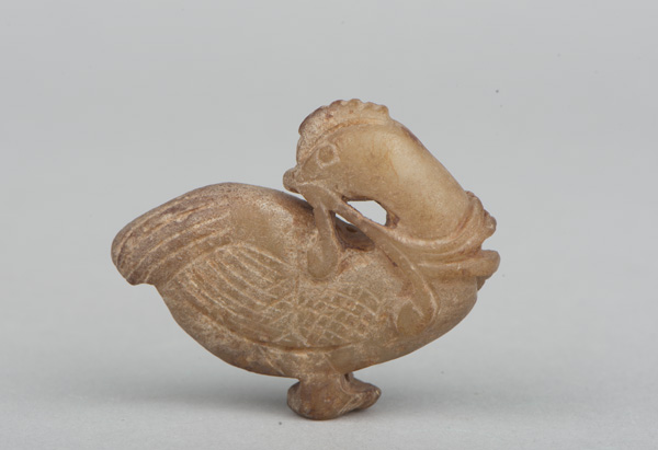 鸡形玉坠 唐 玉制 鸡形玉坠 唐 玉制