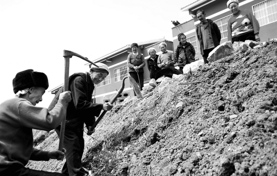 69721335056144158 69721335056144158