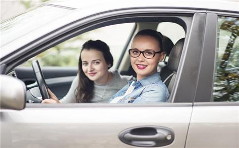 过年回家出游晕车怎么办 按摩这个穴位就管用 晕车怎么办