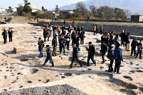 点击进入下一页