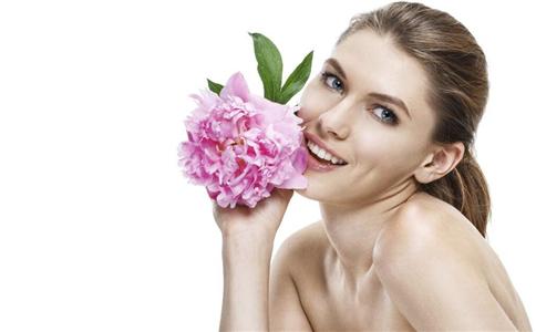 一白能遮百丑吗 哪种肤色最好看 什么肤色最漂亮