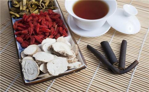 中药不宜用沸水泡 怎么煎煮中药才对 怎么煎中药才对 中药要怎么煮 中药怎么煎才正确