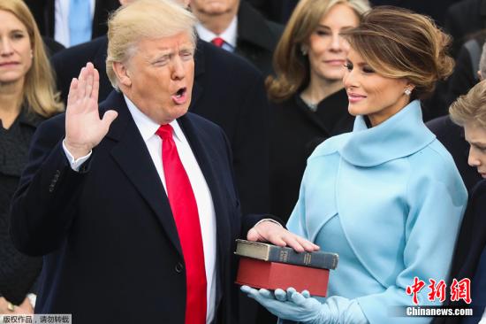 当 点击进入下一页