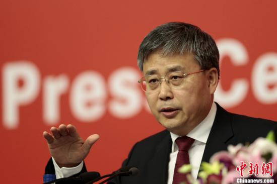 资料图：郭树清。<a target='_blank' href='http://www.chinanews.com/'>中新社</a>发 盛佳鹏 摄