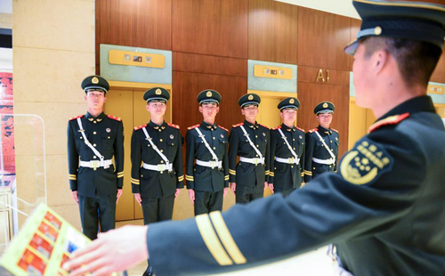 北京:全国两会在即 武警官兵进入两会时间4 北京:全国两会在即 武警官兵进入两会时间4