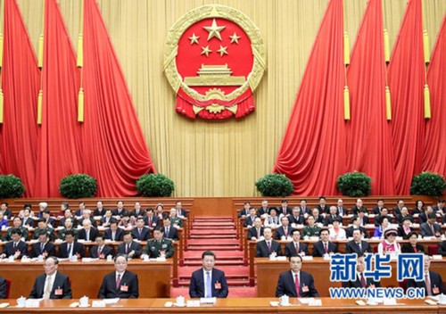 3月5日，第十二届全国人民代表大会第五次会议在北京人民大会堂开幕。党和国家领导人习近平、李克强、俞正声、刘云山、王岐山、张高丽等出席会议。新华社记者 兰红光 摄