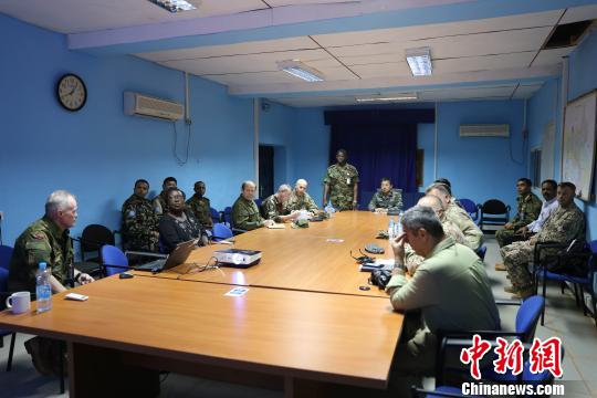 联合国纽约总部高级军事参谋代表团视察南苏丹瓦乌维和部队