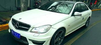 济南一男子17万买下奔驰才知是13手！连里程表也造假