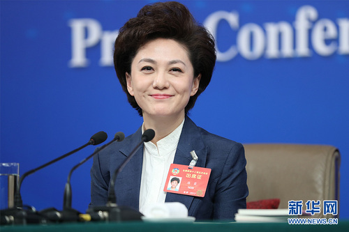 图为全国政协委员海霞。