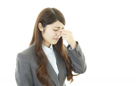 体内湿气是万病之源 五步拍走体内湿气 体内湿气重怎么办 湿气重有哪些表现 如何祛除体内湿气