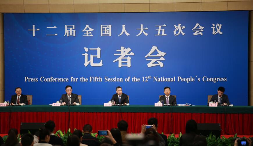 张荣顺 许安标 王爱立