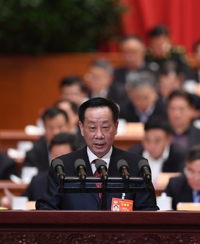 刘晓庄委员作《健康餐桌需政府有力作为》的发言 刘晓庄委员作《健康餐桌需政府有力作为》的发言