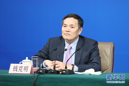 图为商务部副部长钱克明。