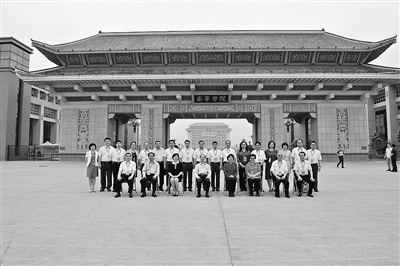 res01_attpic_brief res01_attpic_brief