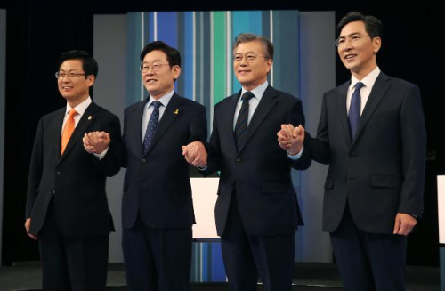 图片来源:韩联社 点击进入下一页