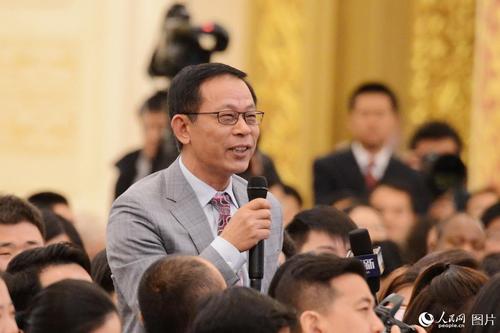 凤凰卫视、凤凰网记者提问