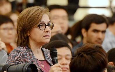 李克强：妥善解决中欧之间的贸易摩擦