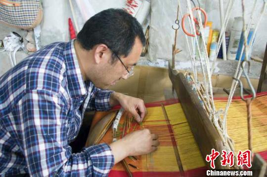 河北威县老土布:脱了“土”味的非遗