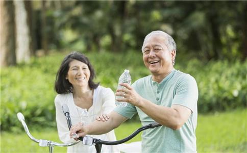 老人运动要注意什么 慢性病老人怎么运动好 老人如何运动比较好