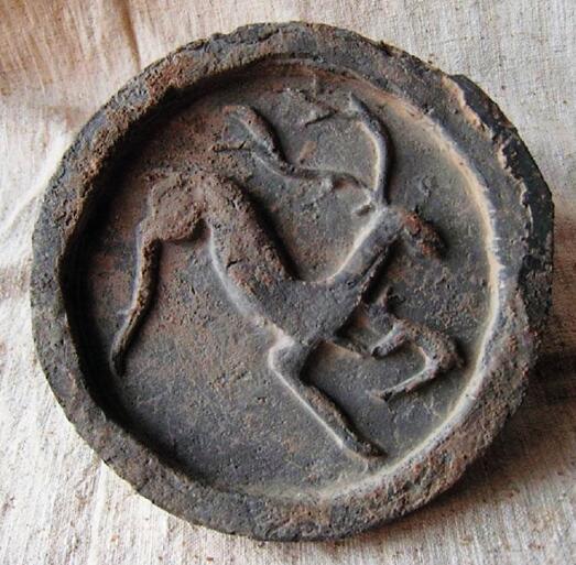 屋檐上的春秋:瓦当当面的图文是传统艺术中的奇葩