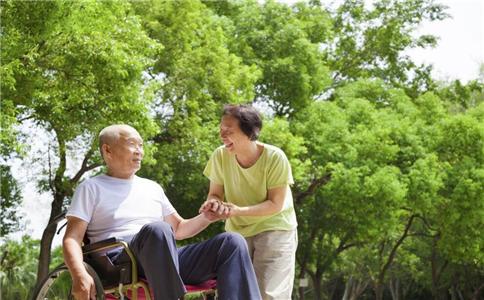 老人如何健康长寿 专家教您四字经 老人如何健康长寿 老人怎么养生 老人如何养生才能长寿