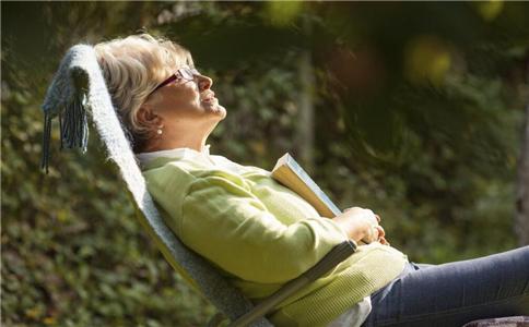 晒太阳是免费的补药 专家教您怎么晒 晒太阳有什么好处 怎么健康晒太阳 如何健康晒太阳
