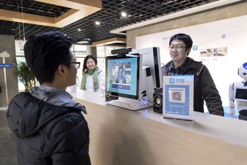 1120678966_14902327762031n 1120678966_14902327762031n