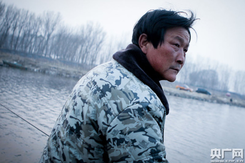 摆渡人李国新(央广网记者 石昊鑫 摄) 点击进入下一页