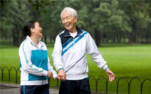 六个坏习惯 会让湿气找上你 哪些习惯会加重湿气 湿气重怎么办 祛除湿气的方法