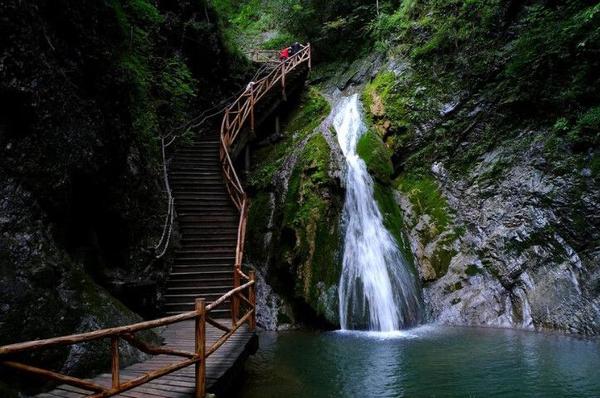 20151009171912_95709 20151009171912_95709