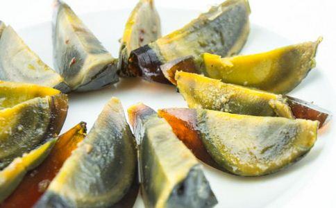 皮蛋的营养价值 五招教你挑选优质皮蛋 皮蛋有什么营养价值 吃皮蛋有什么好处 皮蛋的副作用有哪些