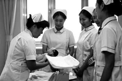 点击进入下一页