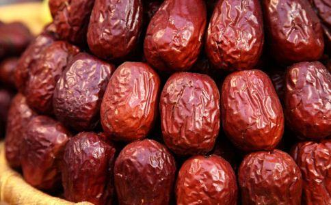 手术后吃什么补气血7种食物不能少 手术后吃什么补气血 术后吃什么食物补气血 手术后补气血吃什么