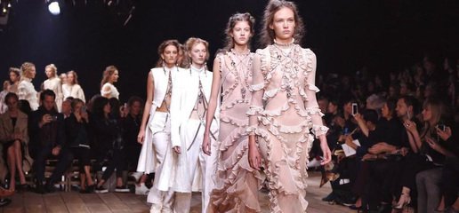 t0137e8d7c212e98c6b t0137e8d7c212e98c6b