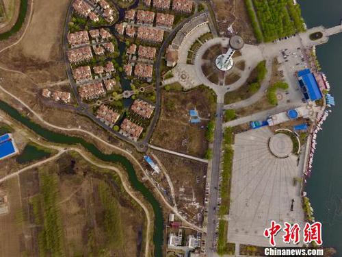 雄安新区白洋淀畔航拍 图为雄县码头 张帆 摄