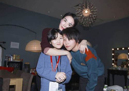 点击图片翻到下一页>>