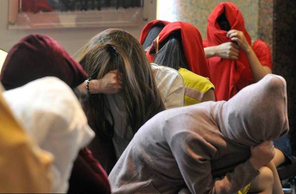 印尼抓获32人跨国卖淫团队 含5名中国女性(组图)